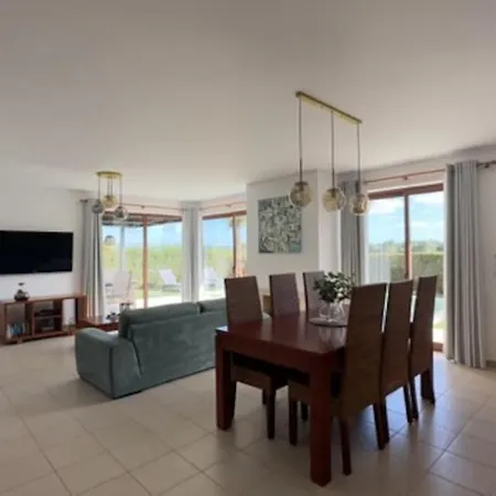 Casa Da Alegria * Vau (Obidos)