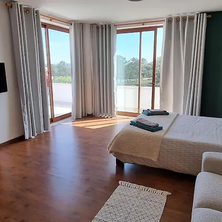 Casa Da Alegria * Vau (Obidos)