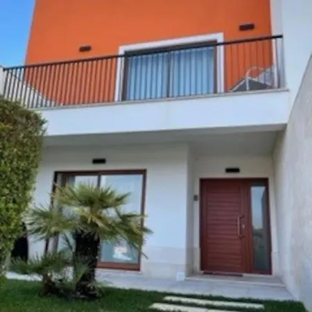 Casa Da Alegria *